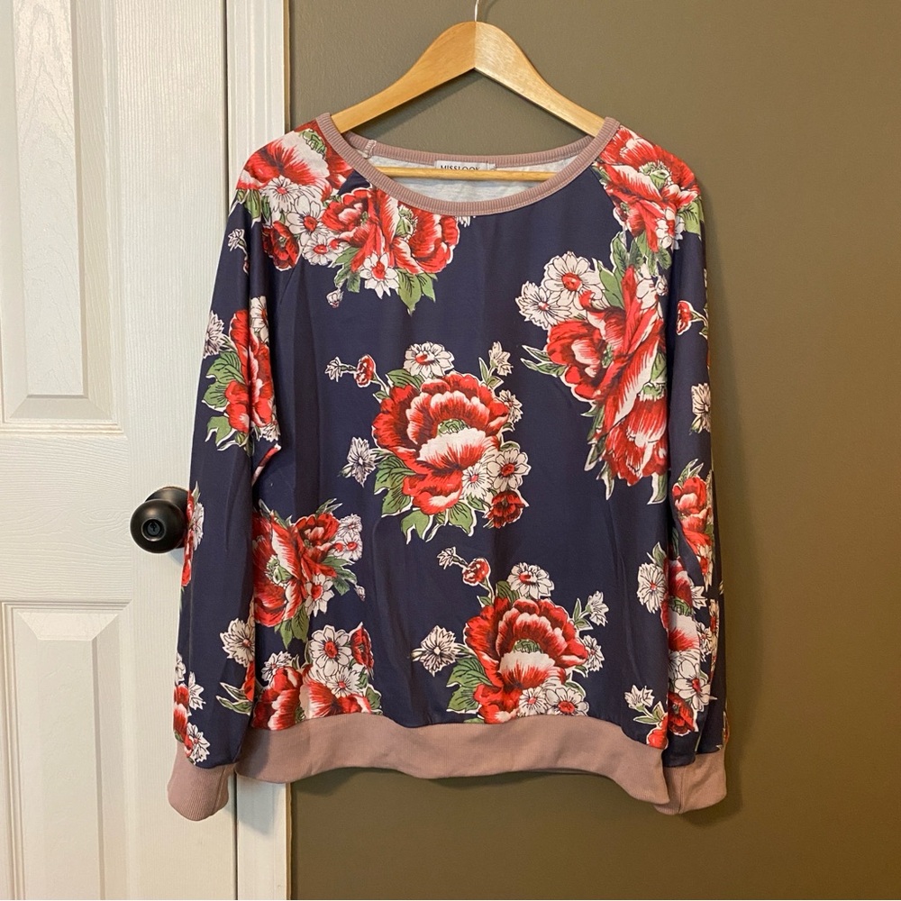 MISS LOOK - Vintage Style - Blue and Red floral long sleeve top - woman’s XL